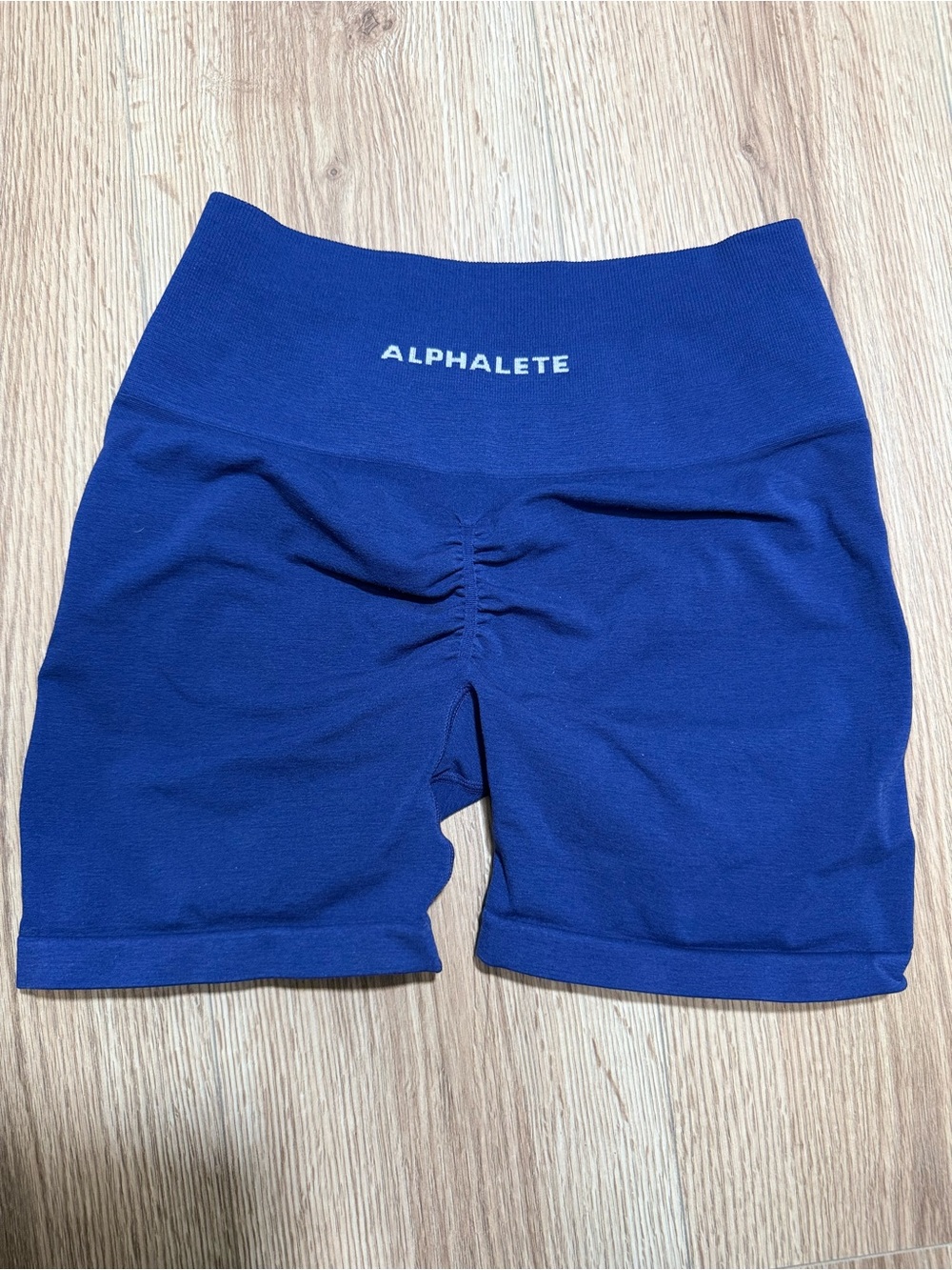 Alphalete Amplify Shorts Womens S Royal Blue Seamless Scrunch Gym Shorts